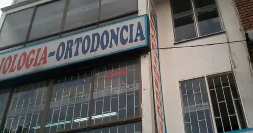 ODONTOLOGIA LAY ODONTOLOGIA LAY